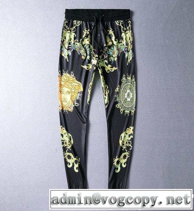 お洒落トレンド人気 半袖 上下セット 2019夏ファション新品 VERSACE 新作限定めっちゃ綺麗色ヴェルサーチ