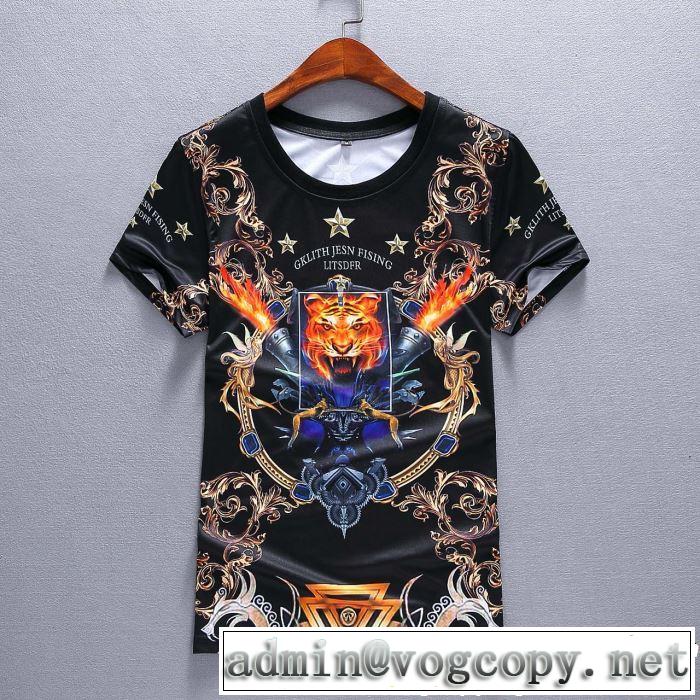 VERSACE 雑誌掲載 上下セット2019春夏トレンドアイテム ヴェルサーチ 半袖 まずは定番！人気アイテム