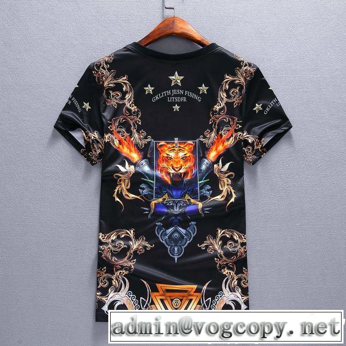 VERSACE 雑誌掲載 上下セット2019春夏トレンドアイテム ヴェルサーチ 半袖 まずは定番！人気アイテム