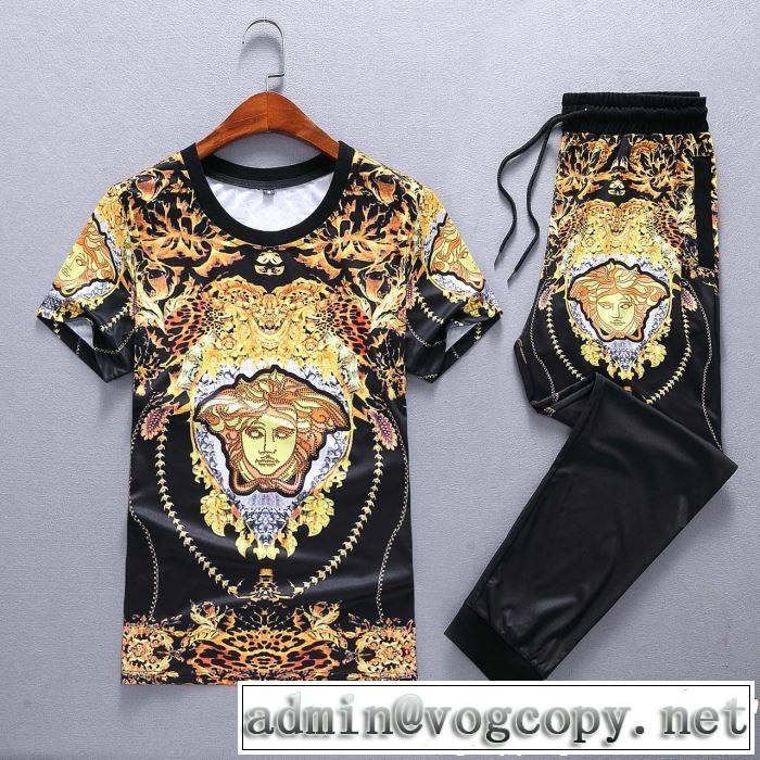  今シーズン注目のデザイン VERSACE ヴェルサーチ半袖 上下セット2019SSのトレンド商品