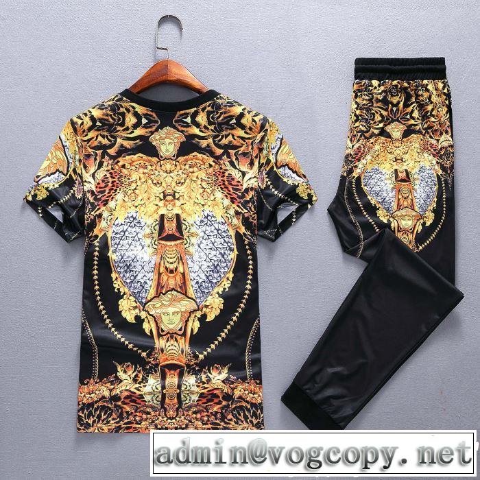 今シーズン注目のデザイン VERSACE ヴェルサーチ半袖 上下セット2019SSのトレンド商品