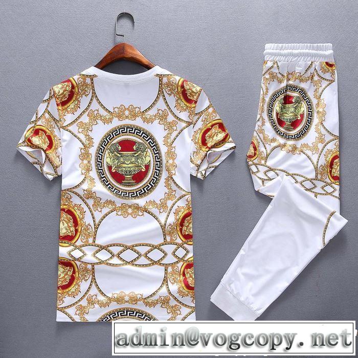 セールで格安 VERSACE 2色可選2019春夏の大注目トレンド ヴェルサーチ 半袖 上下セット