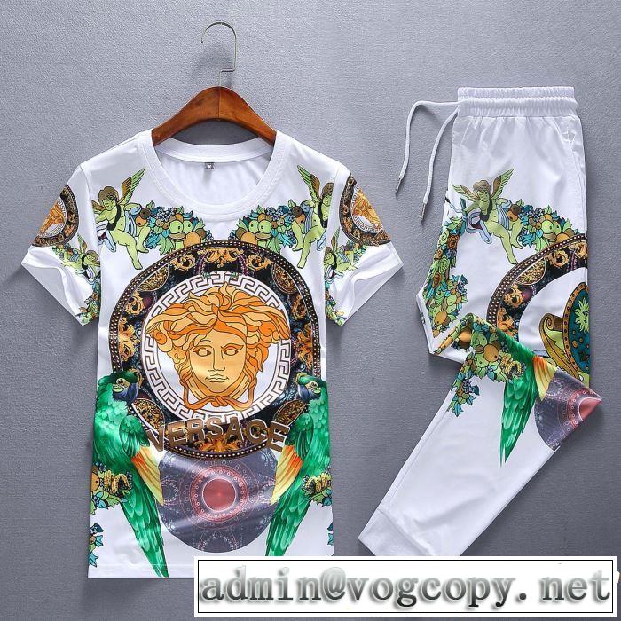 大人の色味 VERSACE ヴェルサーチ2019春夏の大注目トレンド 半袖 上下セット 2色可選