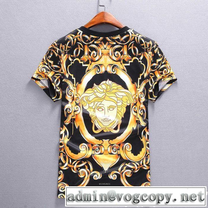 人気商品 ヴェルサーチ VERSACE 半袖 上下セット【2019春夏】最新コレクション