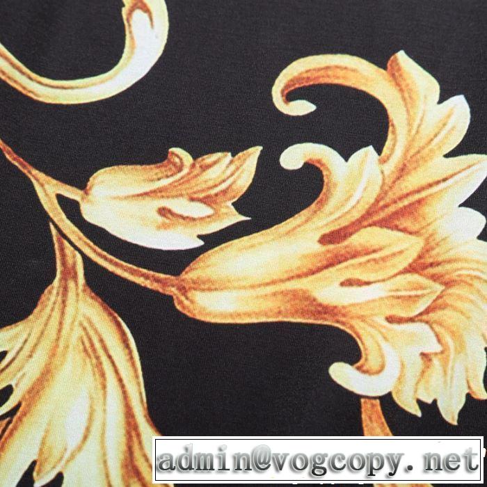 最新のトレンドブランド人気的 VERSACE ヴェルサーチ 半袖Tシャツ  2019春夏は人気定番