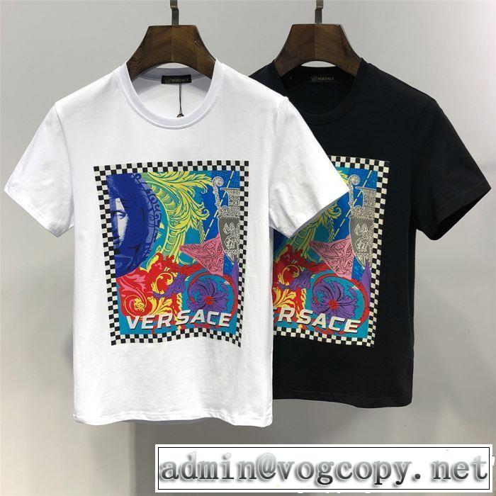 夏の王道　適度な上品さ 2019春夏も引き続きトレンド VERSACE ヴェルサーチ 半袖Tシャツ 2色可選