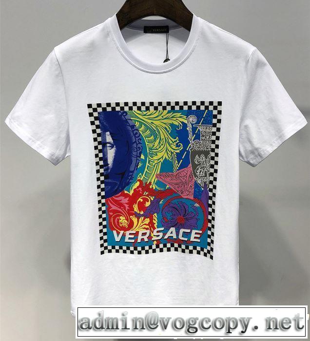 夏の王道　適度な上品さ 2019春夏も引き続きトレンド VERSACE ヴェルサーチ 半袖Tシャツ 2色可選