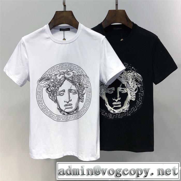 海外セレブは大人気 VERSACE ヴェルサーチ 半袖Tシャツ 2色可選 【2019年】夏のファッション 夏にぴったり上品
