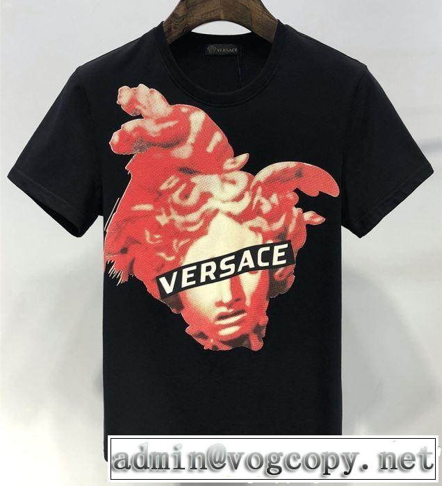 春夏を感じさせる VERSACE ヴェルサーチ 半袖Tシャツ 2色可選 2019年春夏のトレンドアイテム