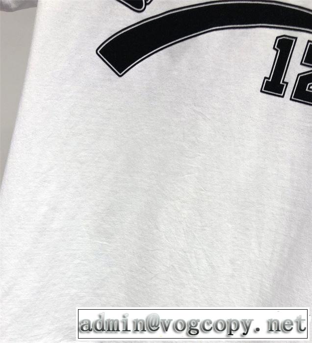 半袖Tシャツ 2色可選 2019春夏も引き続き人気セール スタイルアップ効果 VERSACE ヴェルサーチ