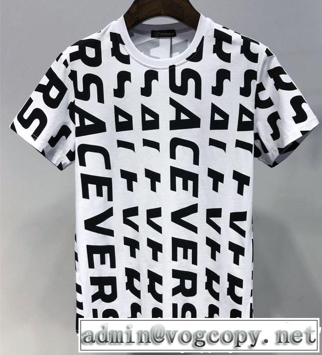 暑い季節も大活躍 VERSACE ヴェルサーチ 半袖Tシャツ 2色可選 おしゃれな夏ファッション2019