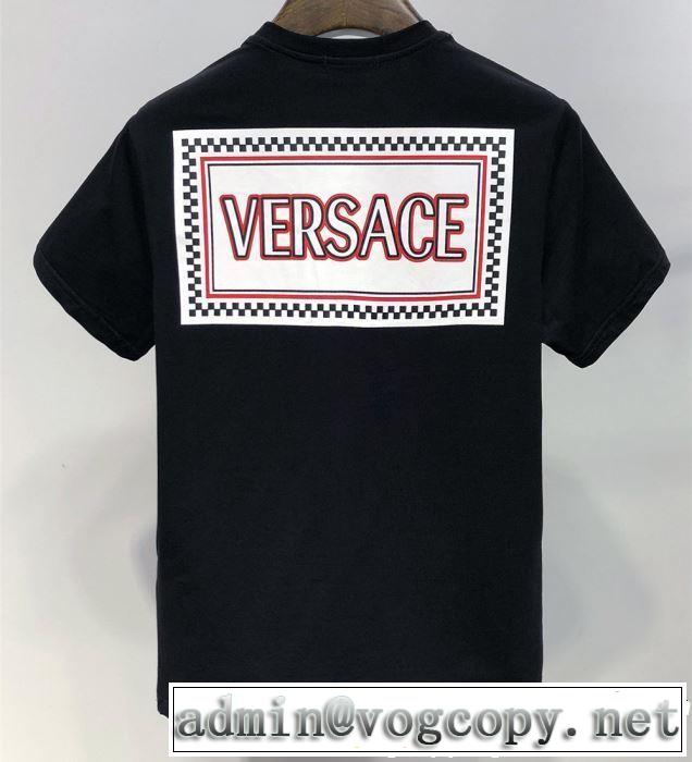 今流行りの最新コレクション VERSACE ヴェルサーチ 半袖Tシャツ 2色可選 《2019年》今、注目のストリート