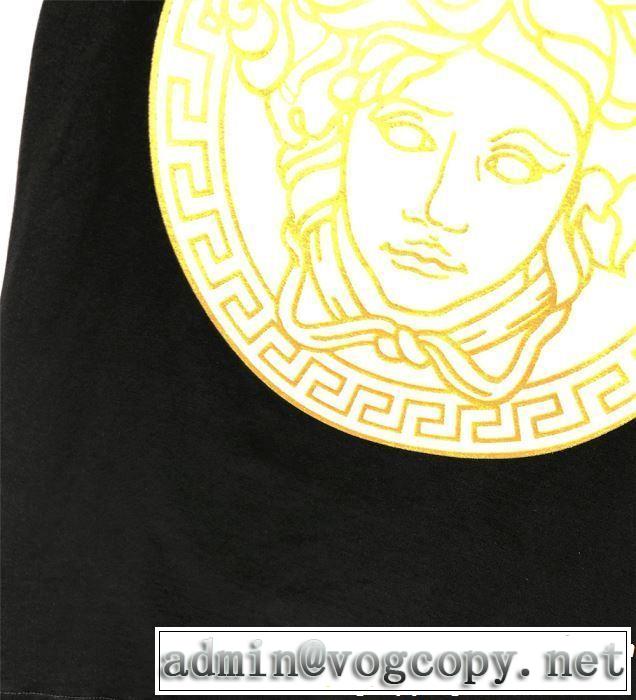 2色可選 半袖Tシャツ 春夏の流行り2019新品 今期のトレンド定番アイテム VERSACE ヴェルサーチ