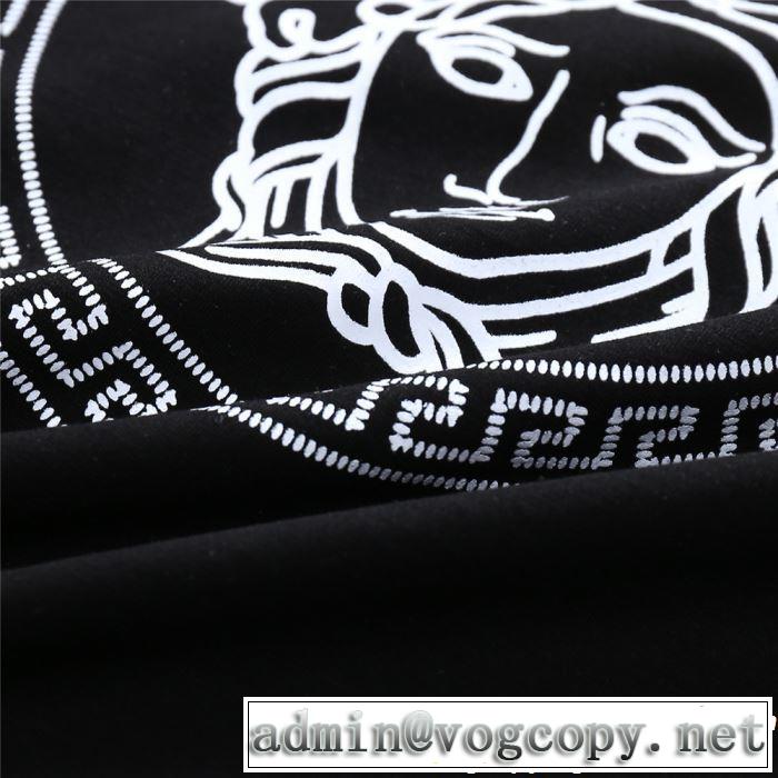 2019春夏は人気定番 夏おすすめ人気ブランドアイテム VERSACE ヴェルサーチ 半袖Tシャツ 2色可選