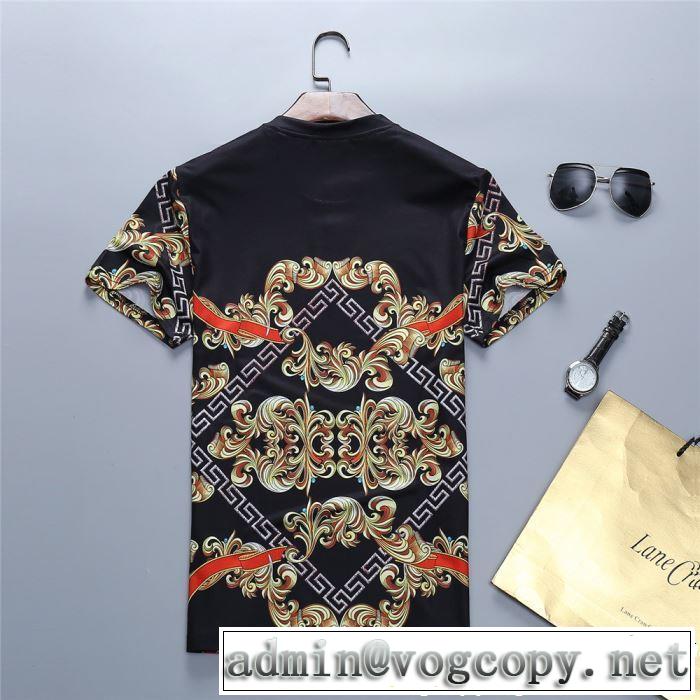 半袖Tシャツ 人気夏ファションおすすめ 2019春夏人気トレンドアイテム VERSACE ヴェルサーチ