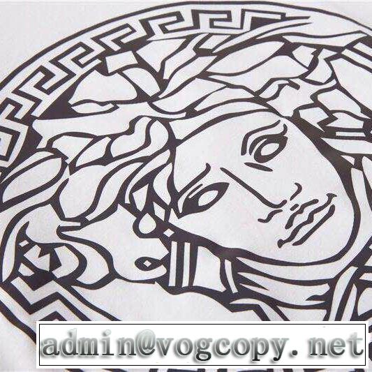 VERSACE ヴェルサーチ 半袖Tシャツ 2色可選 まずは定番！人気アイテム 2019春夏も引き続き人気セール