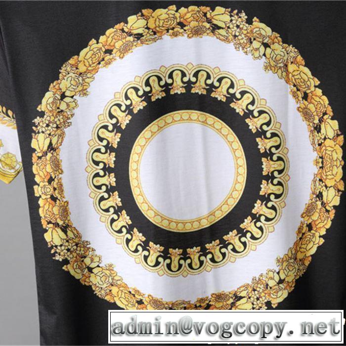 VERSACE ヴェルサーチ 半袖Tシャツ ブランドの話題の新作も！ 2019年夏の一押しファッションアイテム