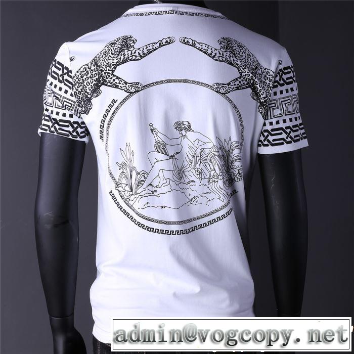 新作コレクションを見る 2019春夏トレンドアイテム VERSACE ヴェルサーチ 半袖Tシャツ 2色可選