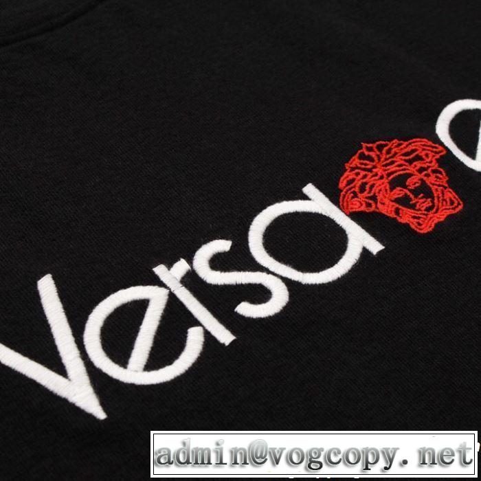 4色可選 半袖Tシャツ 最も目立ったブランド新品 【2019年】夏のファッション VERSACE ヴェルサーチ