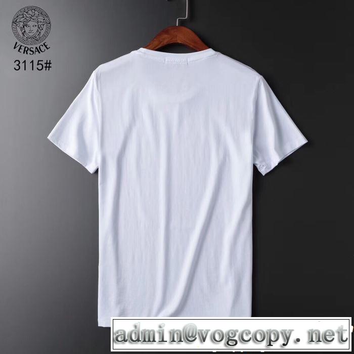 春夏らしい華やか 半袖Tシャツ  VERSACE ヴェルサーチ 2色可選 【2019春夏】最新コレクション