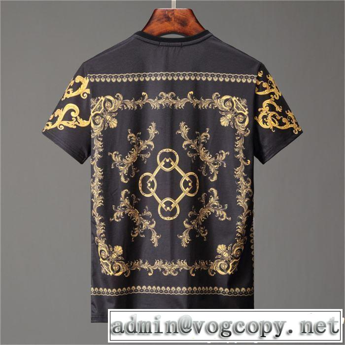 毎年トレンドアイテムが出る 2019年夏の一押しファッションアイテム VERSACE ヴェルサーチ 半袖Tシャツ