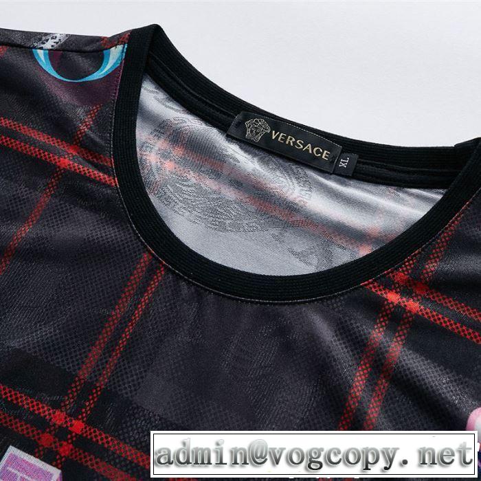 2019春夏は人気定番  VERSACE ヴェルサーチ 半袖Tシャツ 最新のトレンドブランド人気的