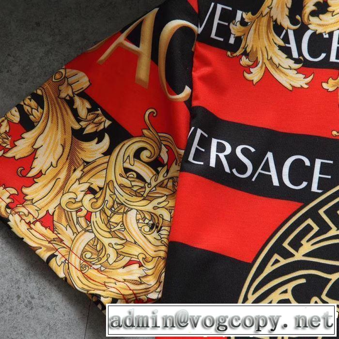 3色可選 半袖Tシャツ 2019春夏トレンドアイテム 今期のトレンド定番アイテム VERSACE ヴェルサーチ
