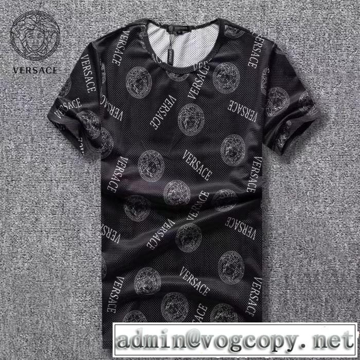 春色の最旬の人気アイテム 2019春夏トレンドアイテム VERSACE ヴェルサーチ 半袖Tシャツ 2色可選