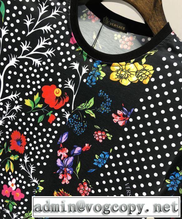 2019年最新ファッション ヴェルサーチVERSACE 必見素敵お上品 Tシャツ/半袖 春夏トレンド