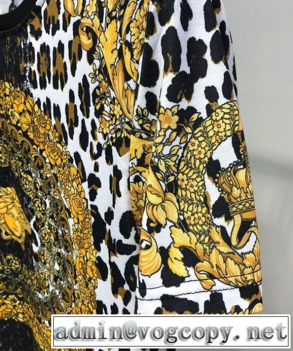 2019年最新ファッション Tシャツ/半袖 ヴェルサーチ安心と信頼のお取引 VERSACE 完売必須