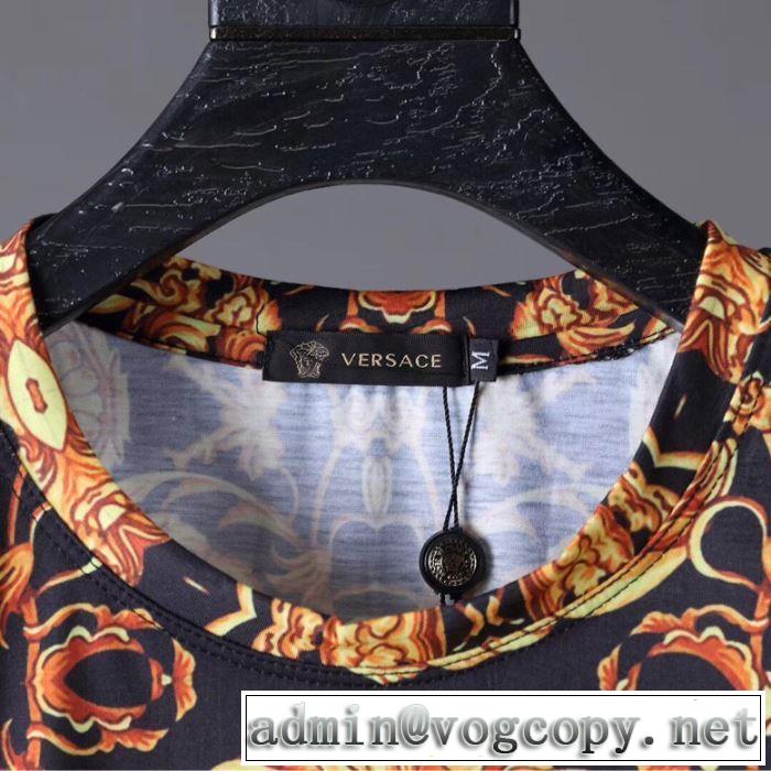 大人っぽく着こなし ヴェルサーチ 2019春夏のトレンド新商品 VERSACE  Tシャツ/半袖