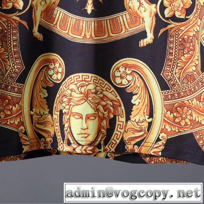 大人っぽく着こなし ヴェルサーチ 2019春夏のトレンド新商品 VERSACE  Tシャツ/半袖