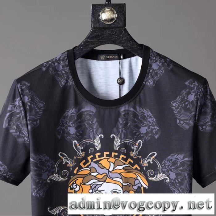 入手超困難 ヴェルサーチVERSACE 2019SSのトレンド商品 Tシャツ/半袖今シーズン注目のデザイン