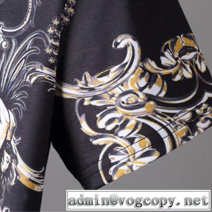 2019春夏も引き続き人気セール Tシャツ/半袖 ヴェルサーチ春夏のトレンドアイテム VERSACE