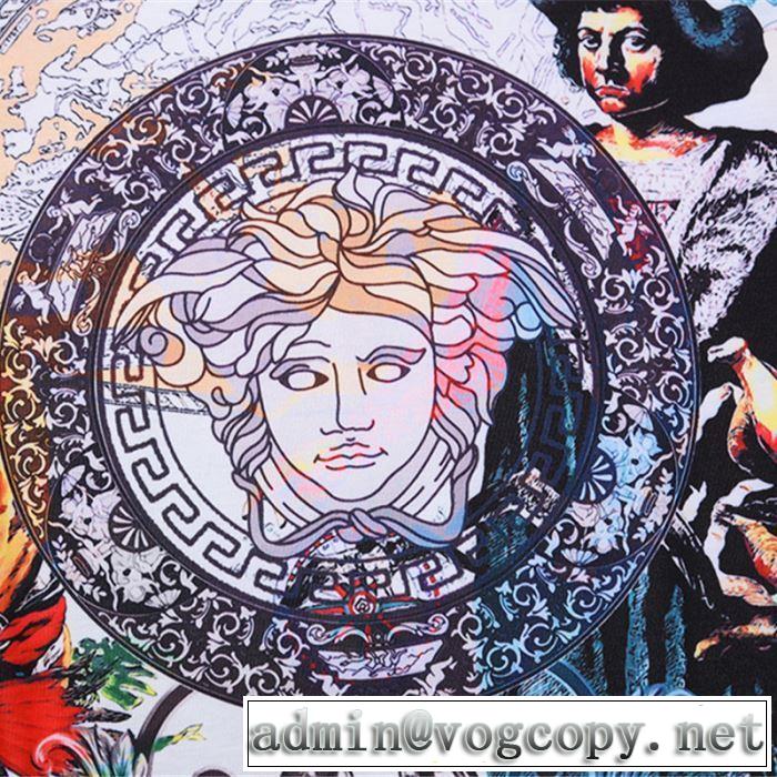 素敵カジュアル春夏新品 ヴェルサーチ2019年春夏シーズンの人気 VERSACE Tシャツ/半袖