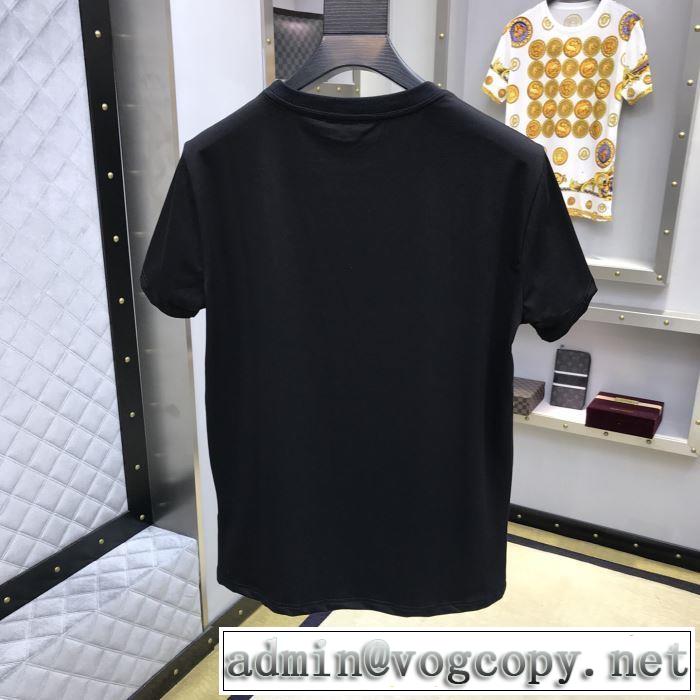 毎年トレンドアイテムが出る  Tシャツ/半袖  2019SS  ヴェルサーチこの夏絶対欲しい  VERSACE