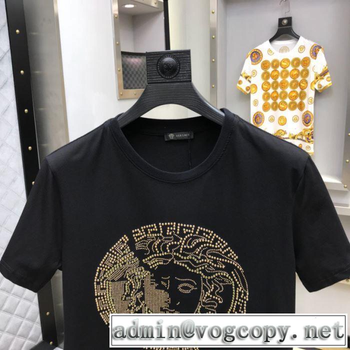 毎年トレンドアイテムが出る  Tシャツ/半袖  2019SS  ヴェルサーチこの夏絶対欲しい  VERSACE