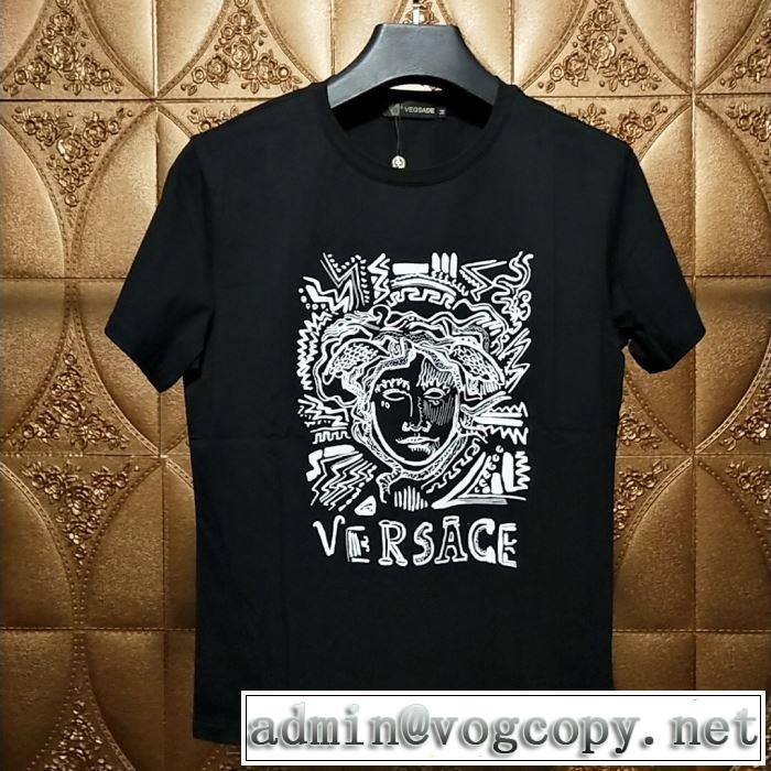 都市独特のトレンドアイテム VERSACE Tシャツ/半袖  ヴェルサーチ2019春夏人気トレンドアイテム