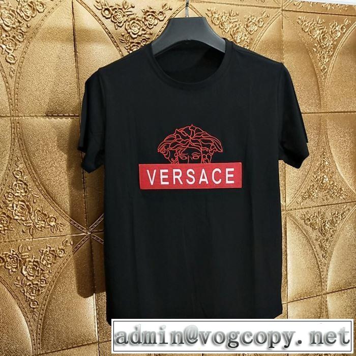 人気モデル愛用VERSACE Tシャツ/半袖 2色可選 ヴェルサーチ 2019限定 男性に人気