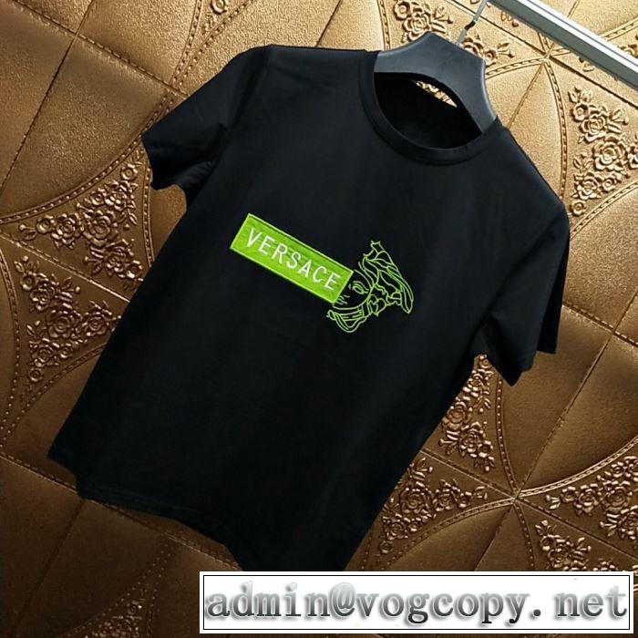 Tシャツ/半袖 2色可選 2019限定 男性に人気ヴェルサーチ 今年は大きめの新作がトレンド VERSACE