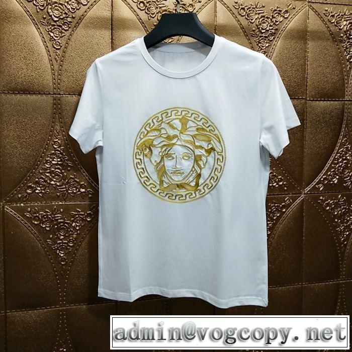 ヴェルサーチ 手持ち在庫あり海外セレブ愛用 VERSACE Tシャツ/半袖 2色可選 2019夏ファション新品