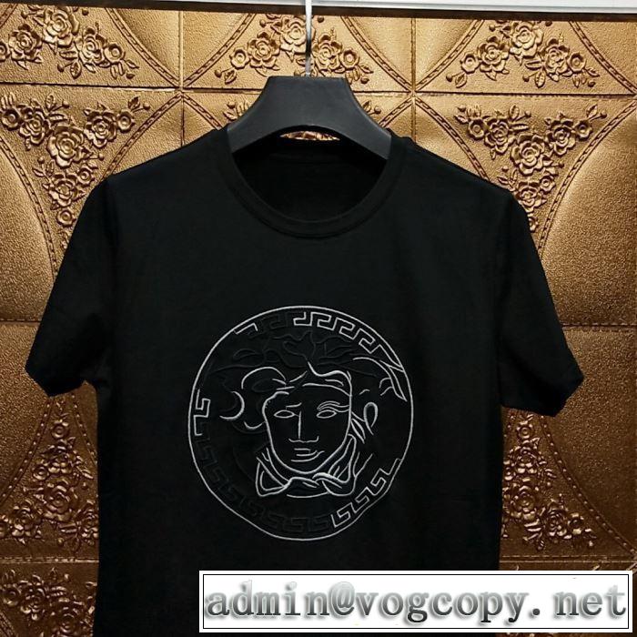 安心と信頼のお取引 ヴェルサーチ2019春夏の大注目トレンド  VERSACE Tシャツ/半袖