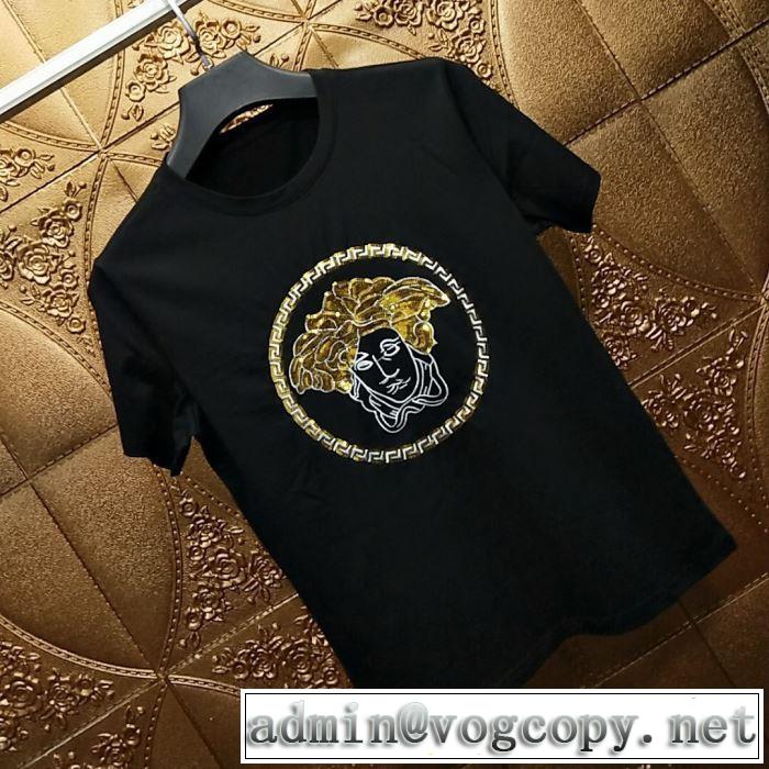 ヴェルサーチ注目度が高まり最新コレクション VERSACE Tシャツ/半袖  この夏絶対欲しい