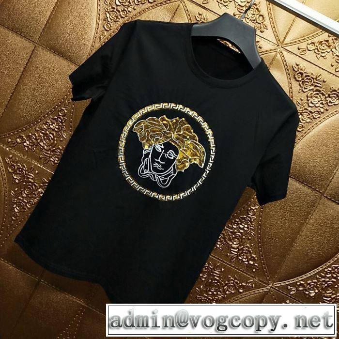 ヴェルサーチ注目度が高まり最新コレクション VERSACE Tシャツ/半袖  この夏絶対欲しい