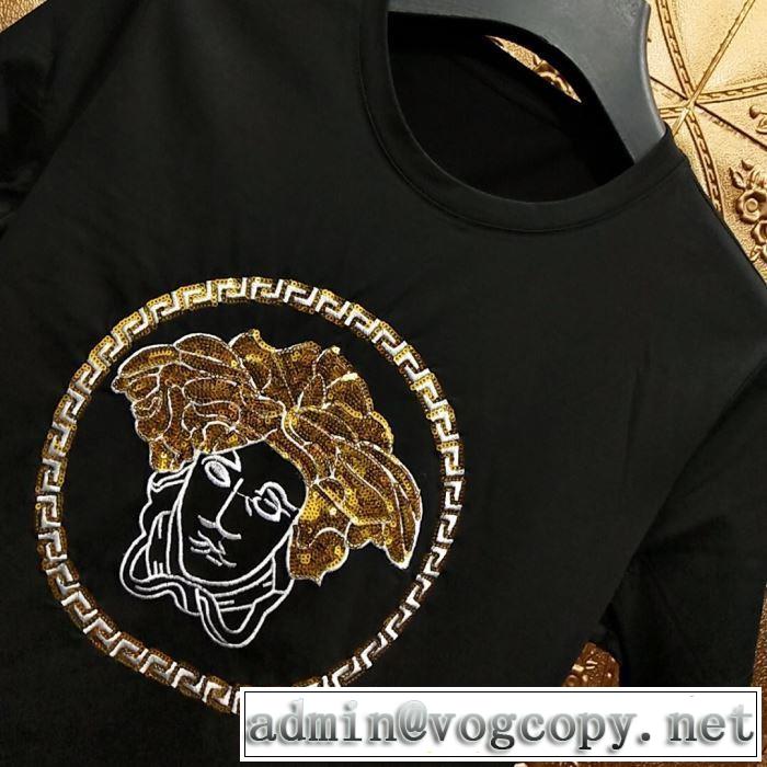 ヴェルサーチ注目度が高まり最新コレクション VERSACE Tシャツ/半袖  この夏絶対欲しい