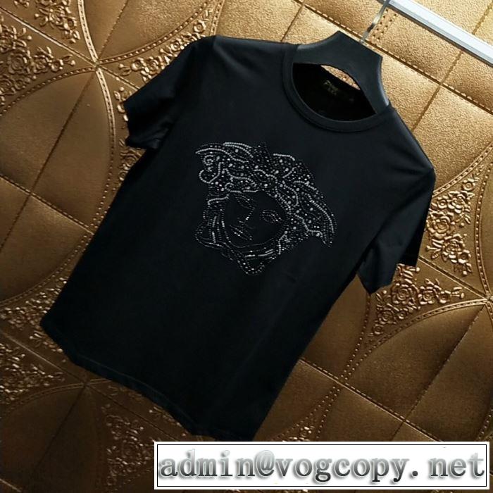 今年は大きめの新作がトレンドVERSACE Tシャツ/半袖 ヴェルサーチ2019年春夏シーズンの人気