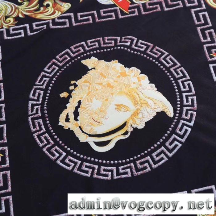 超あたたかい VERSACE Tシャツ/半袖  2019年春夏シーズンの人気 ヴェルサーチ  すごく稀少カラー