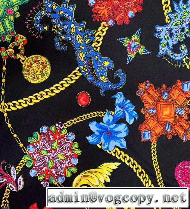 個性派さん ヴェルサーチ VERSACE 大注目日本未入荷 Tシャツ/半袖 2019年夏の一押しファッションアイテム