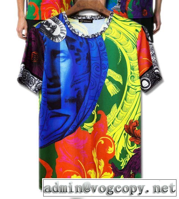 大人の色味 ヴェルサーチ夏のコーデにぴったり VERSACE Tシャツ/半袖 2019限定 男性に人気