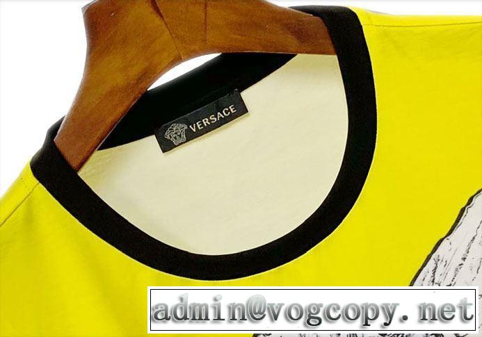 お洒落スタイル VERSACE Tシャツ/半袖  人気商品 2019春夏の大注目トレンド ヴェルサーチ